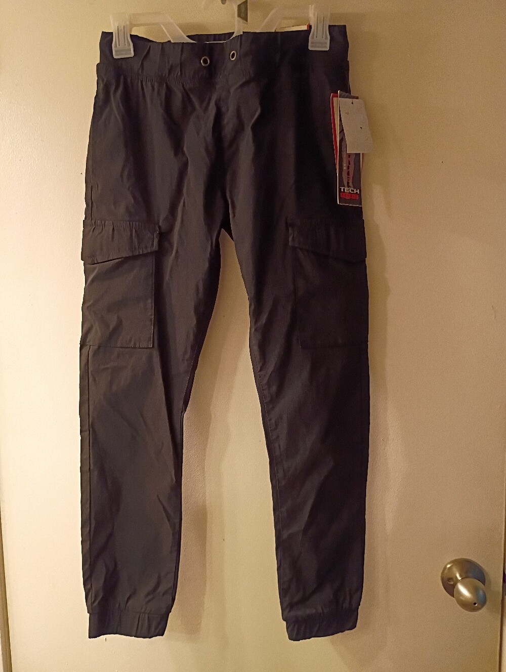 NWT Ring of Fire The Jogger Cargo Jogger Size 12